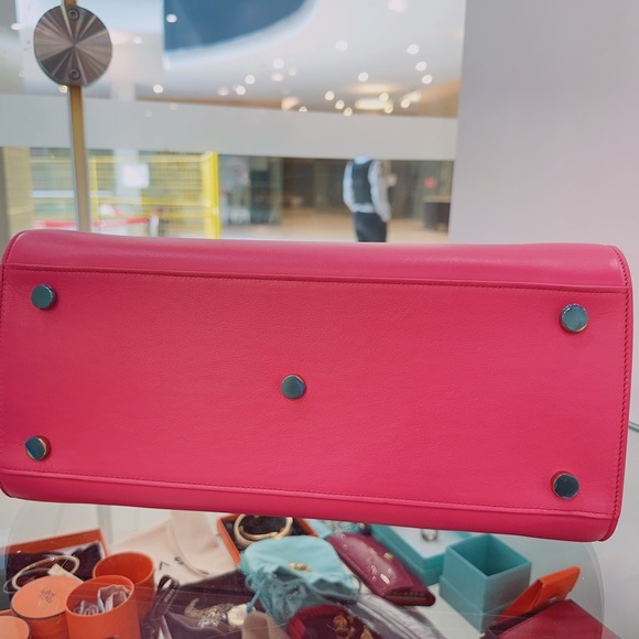 YSL Small Hot Pink Calfskin Leather Sac Du Jour - Picture 3 of 7